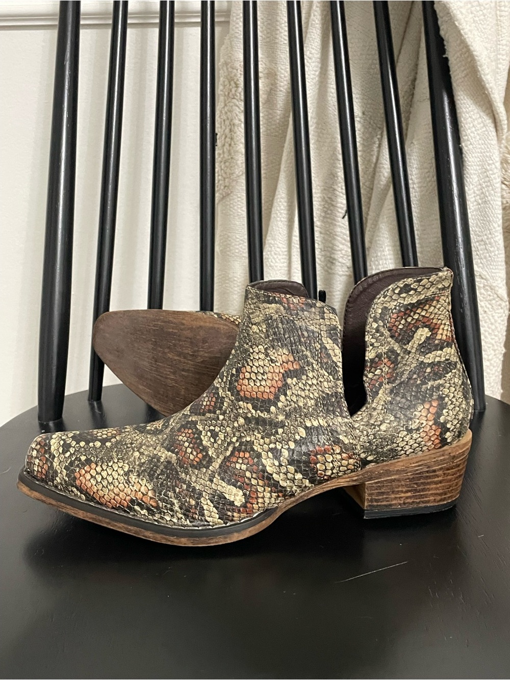 Roper‎ Ava ankle boots
